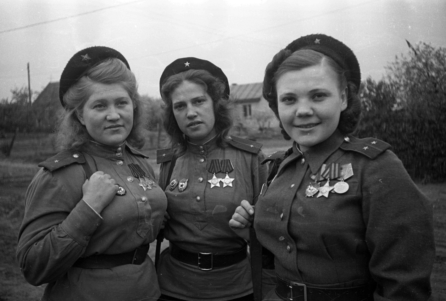 ���������