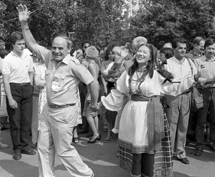 ���������